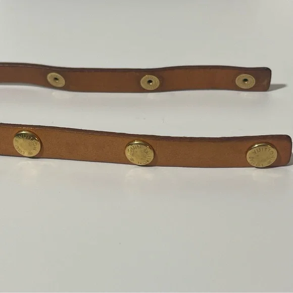 Louis Vuitton Monogramed Belt Bag 💎 AUTHENTICATED 💎 Belly Bag Serial FL0013 - Picture 9 of 17